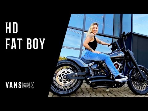 Leia mais sobre o artigo CUSTOMIZAÇÃO HD FAT BOY (2018) – Johnny Motorcycles
