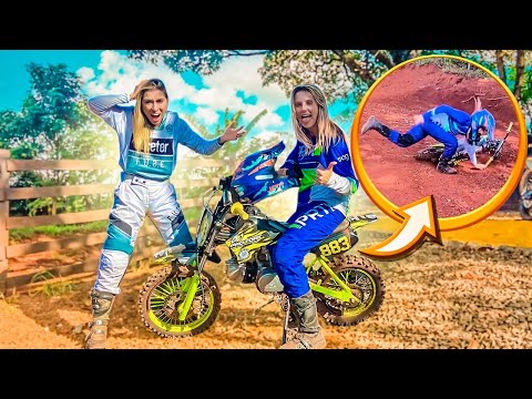Leia mais sobre o artigo A MINI MOTO TA MUITO FORTE! OLHA O QUE ACONTECEU!