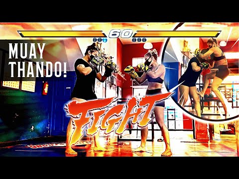 Leia mais sobre o artigo UMA GIGANTE ME DESAFIOU NO MUAY THAI!