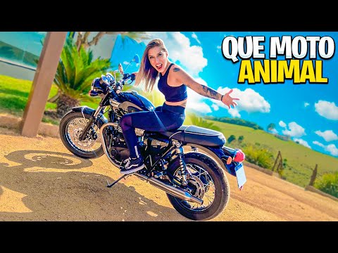 Leia mais sobre o artigo PILOTEI A TRIUMPH  BONNEVILLE T100! *me apaixonei ❤️*