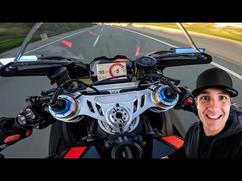 Leia mais sobre o artigo ACELERANDO TUDO COM A DUCATI PANIGALE V4 * PREÇO DAS MOTOS NOS ESTADOS UNIDOS 🇺🇸 *
